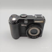 デジタルカメラ|NIKON