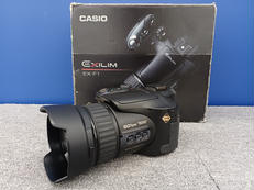 デジタルカメラ|CASIO