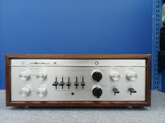 コントロールアンプ|LUXMAN