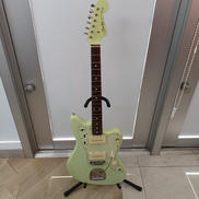 その他ボディタイプ|FENDER JAPAN
