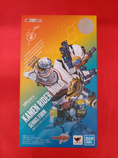 仮面ライダービルド ジーニアスフォーム|BANDAI