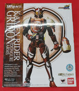 仮面ライダーグリドン ドングリアームズ|BANDAI