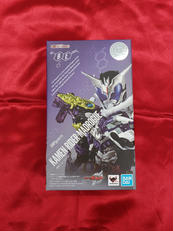 SHFIGUARTS仮面ライダーマッドローグ