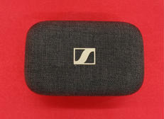 ノイズキャンセリングイヤホン|SENNHEISER