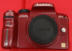 ミラーレス一眼 ボディ|PANASONIC