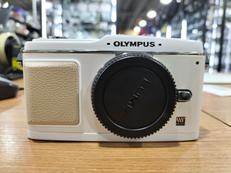 ミラーレス一眼レフ|OLYMPUS