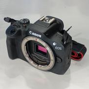 ミラーレス一眼|CANON