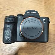 ミラーレス一眼|SONY