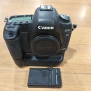 一眼レフカメラ|CANON
