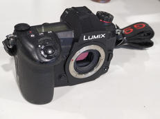 ミラーレス一眼|PANASONIC