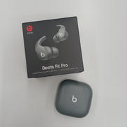 ワイヤレスイヤホン|BEATS BY DR. DRE