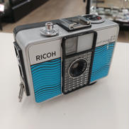 コンパクトフィルムカメラ|RICOH