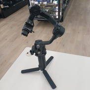 カメラスタビライザー|DJI