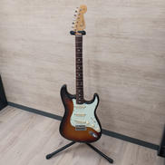エレキギター|FENDER JAPAN