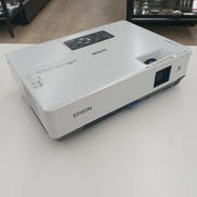 プロジェクター|EPSON