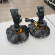 フライトコントローラー|THRUSTMASTER