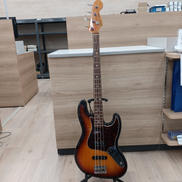 エレキベース|FENDER USA