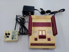 ※ジャンク※ファミリーコンピュータ|NINTENDO