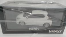 ヤリス ミニカー 1/30スケール|トヨタ