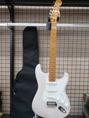 エレキギター|SQUIER