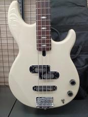 エレキベース|YAMAHA