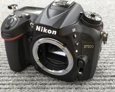 デジタル一眼レフ(レンズキット)|NIKON