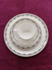 カップ・皿・ボールセット|ROYAL DOULTON