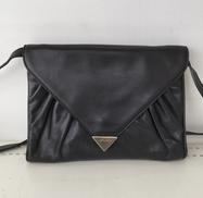 セリーヌ レザーショルダーバッグ|CELINE