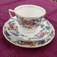 トリオセット|ROYAL DOULTON