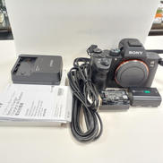 α7 III ILCE-7M3 ボディ|SONY