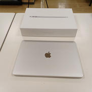 MACBOOK AIR|APPLE