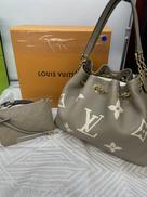 バンドル|LOUIS VUITTON