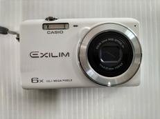 デジタルカメラ|CASIO