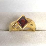 K18リング|宝石付き