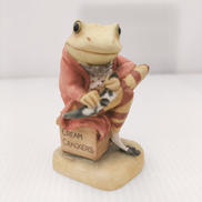 カエルの置き物|ジェレミーフィッシャー