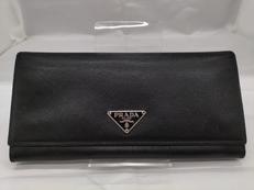 サフィアーノ二つ折り長財布|PRADA