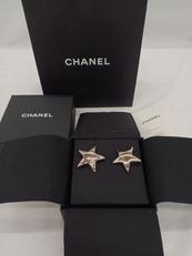 星型ピアス|CHANEL