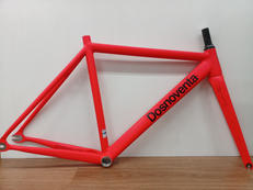 ピストフレーム|DOSNOVENTA