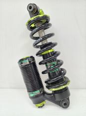 リアサスペンション|DVO