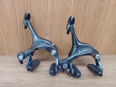 ブレーキキャリパー|SHIMANO