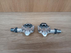ビンディングペダル|SHIMANO
