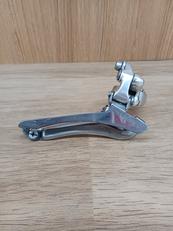 フロントディレイラー|SHIMANO