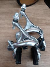 ブレーキキャリパー|SHIMANO