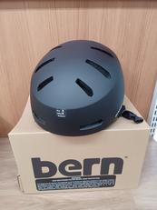 ヘルメット|BERN