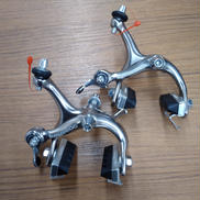 ブレーキキャリパー|SHIMANO