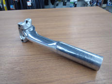 シートポスト|CAMPAGNOLO