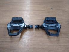 ビンディングペダル|SHIMANO
