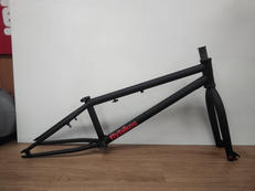 BMXフレーム|FLYBIKES