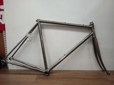 ロードバイクフレーム|不明