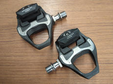 ビンディングペダル|SHIMANO